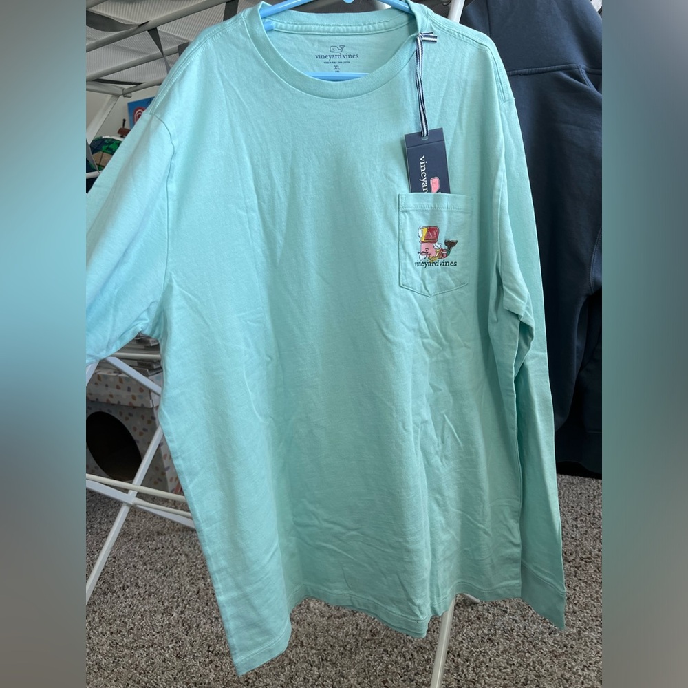 NWT Vineyard Vines aqua boys long sleeve pocket t shirt size XL 18 Nutcracker - Picture 2 of 4